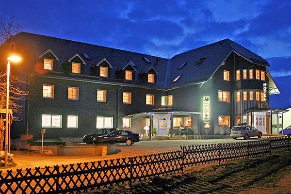 Hotel Auerhahn มาสเซอร์แบร์ก ภายนอก รูปภาพ