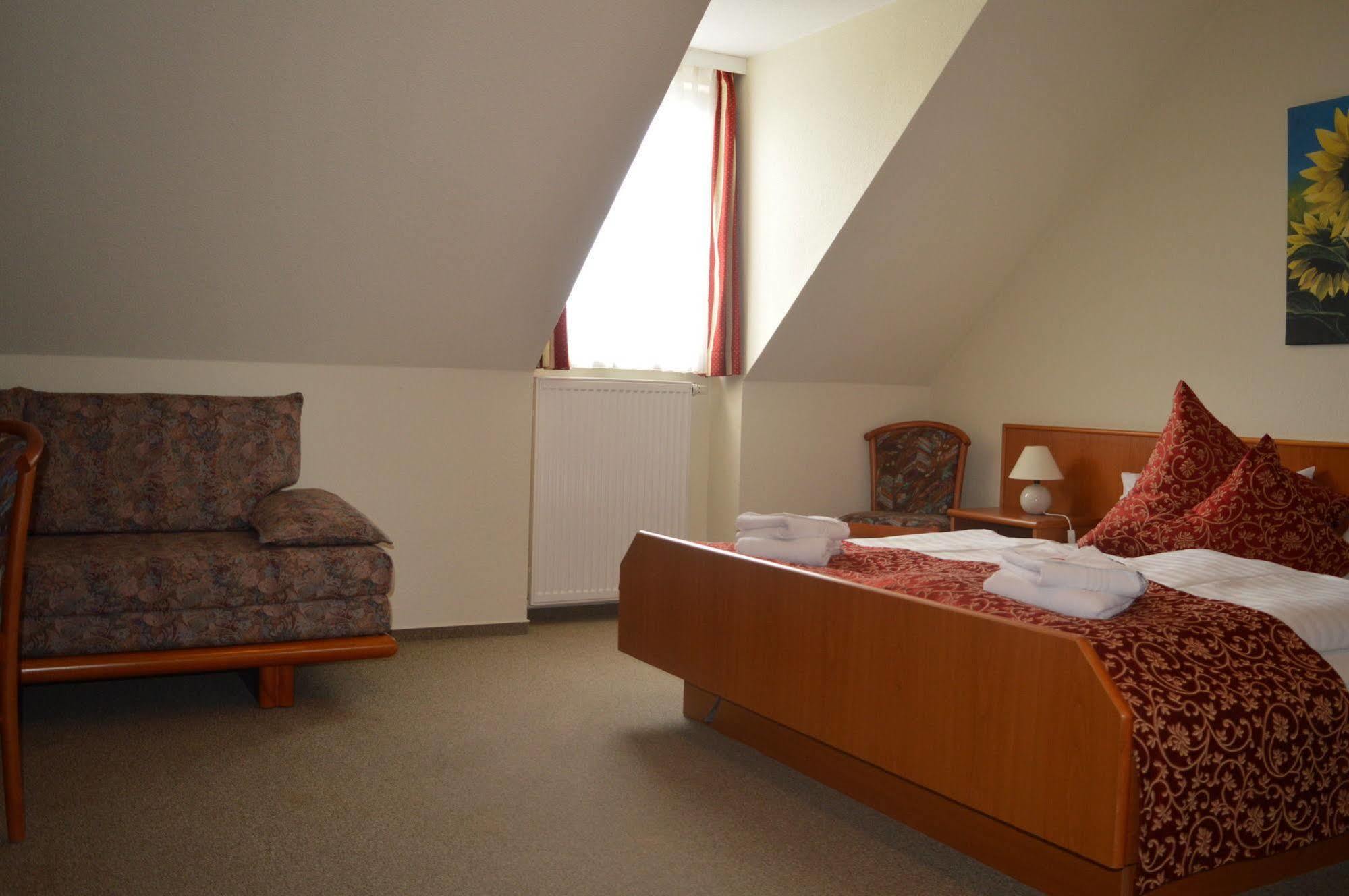 Hotel Auerhahn มาสเซอร์แบร์ก ภายนอก รูปภาพ