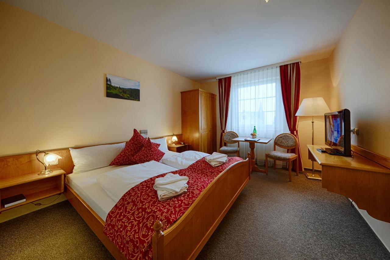 Hotel Auerhahn มาสเซอร์แบร์ก ภายนอก รูปภาพ